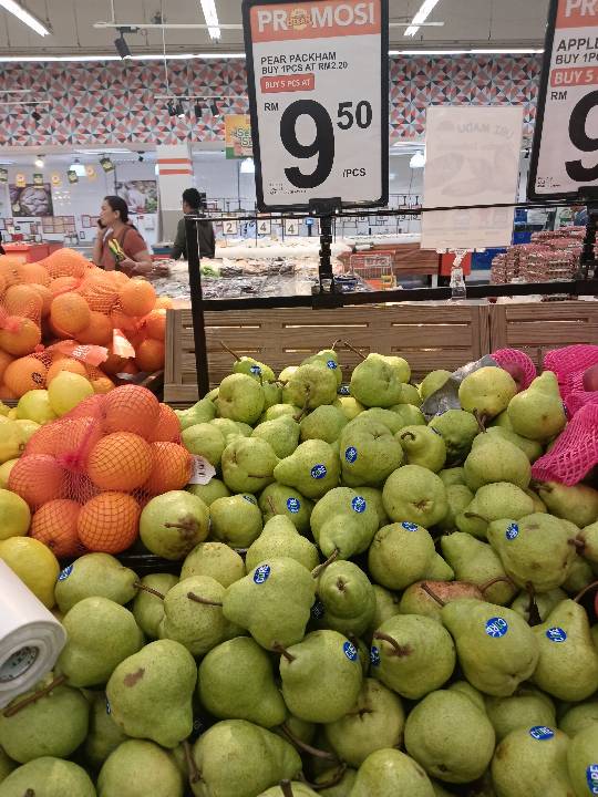 Pear - Packham