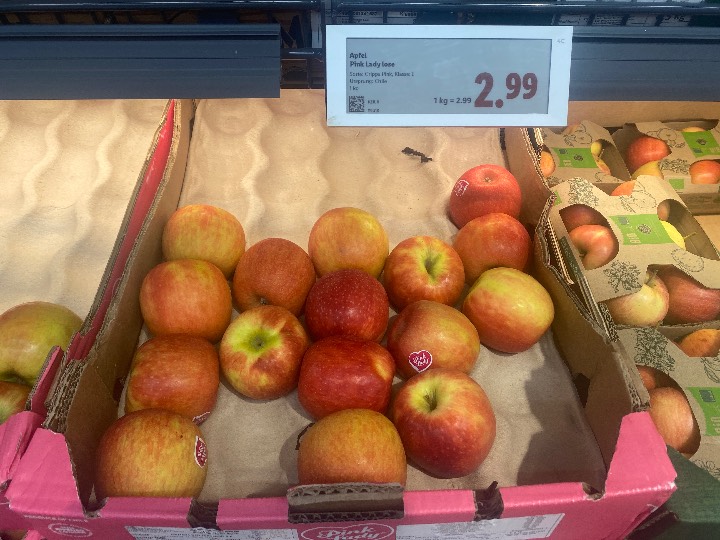Apple - Pink Lady